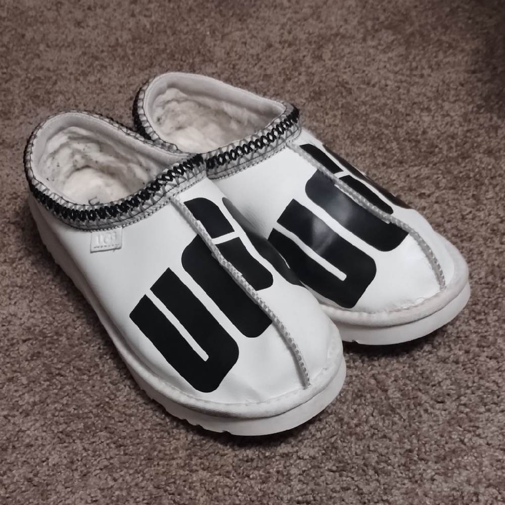 UGG White and Black Slip-On Shoes